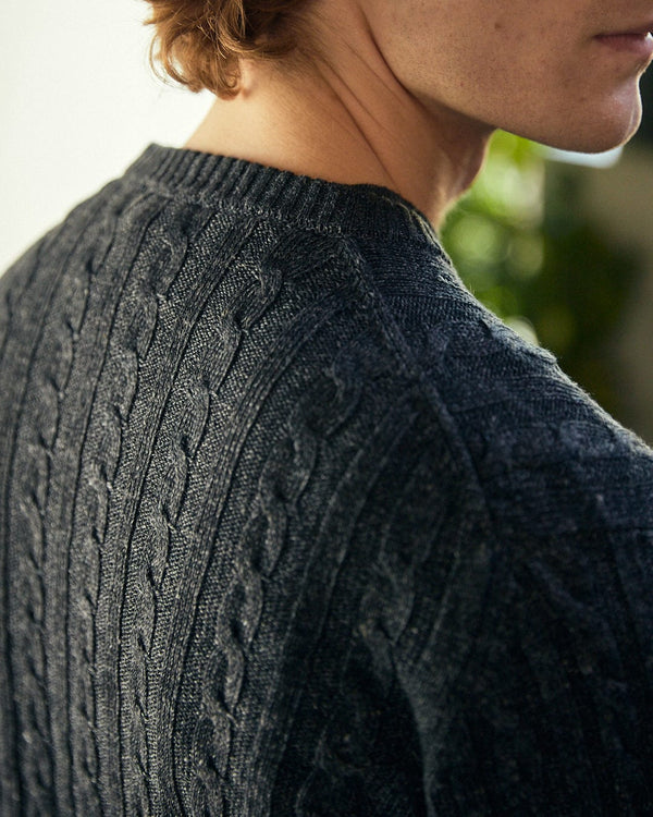 Cable Knit Long sleeve in Linen/Cotton-blend